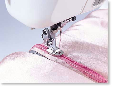 Concealed Zipper/Fastener Snap On Foot SA128