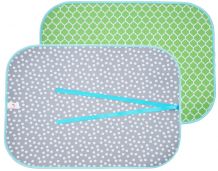 The Coral Palms® Swimsuit Saver Roll-up Neoprene Mat - QUATREFOIL & DOTS